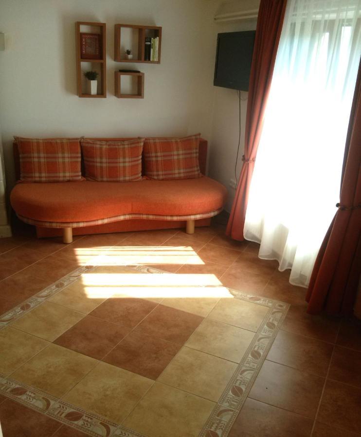Sarreti Apartmanhaz Appartement *