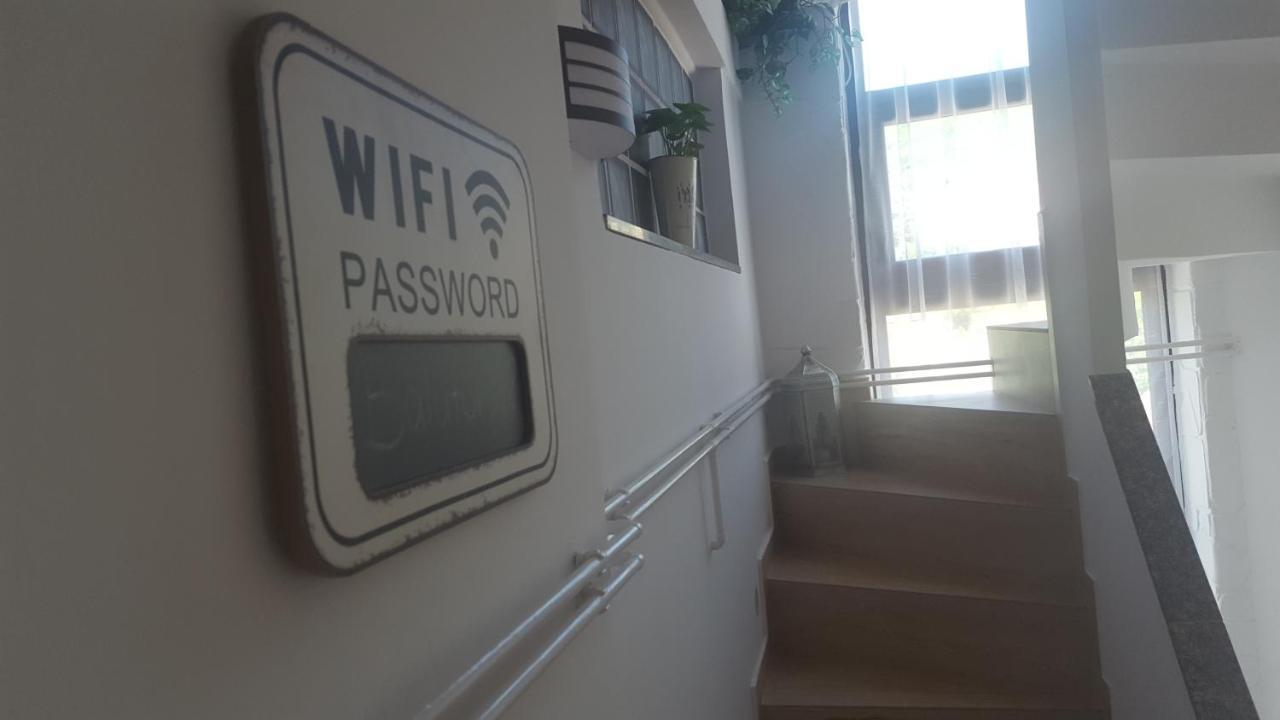 Sarreti Apartmanhaz *