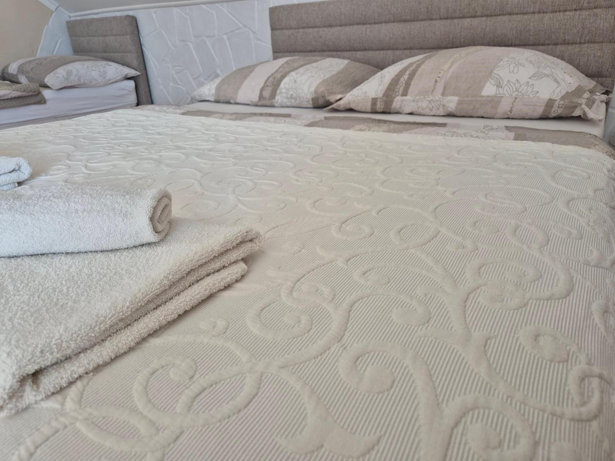 Sarreti Apartmanhaz